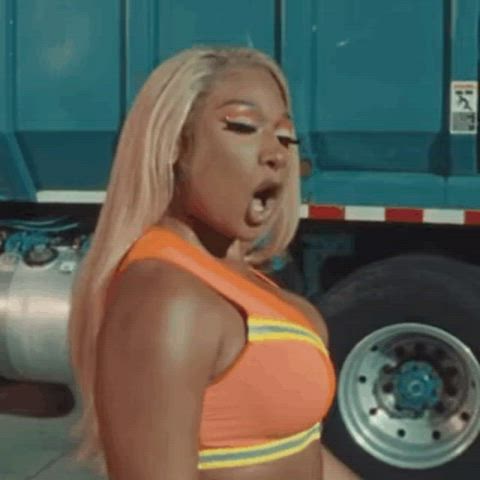 Blonde Celebrity Ebony clip