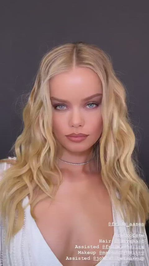 model blonde sexy clip