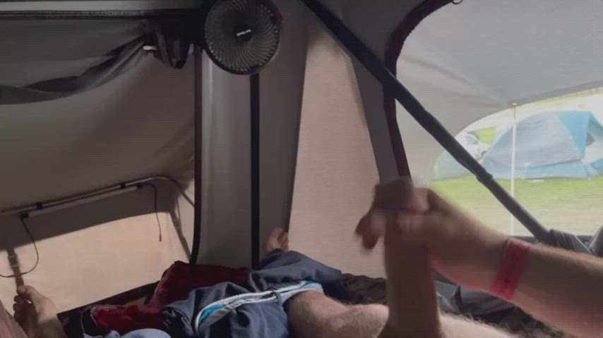 Jacking in my tent!