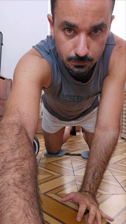 gay hairy israeli legs male sport thighs underwear workout clip