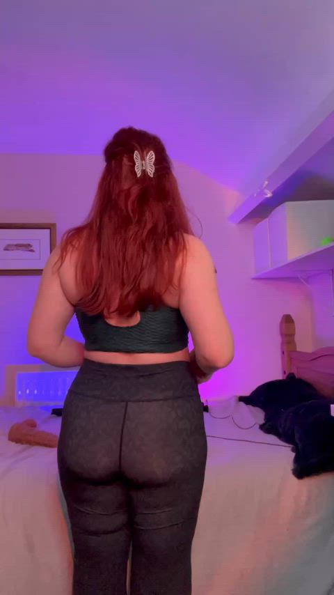 ass big ass booty british milf pawg redhead thick thong undressing clip