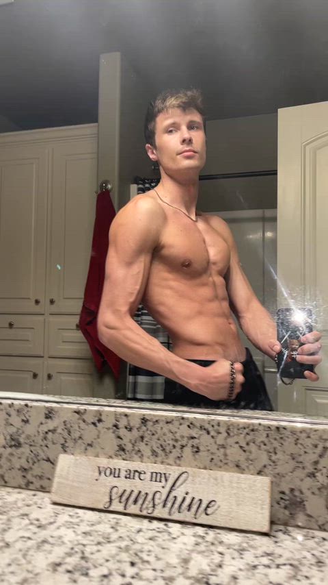 abs gym muscles onlyfans tease teasing tiktok workout flexing gay-muscle onlyfans-creators