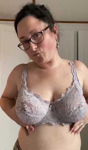 I have both, but today I show you my massive boobs