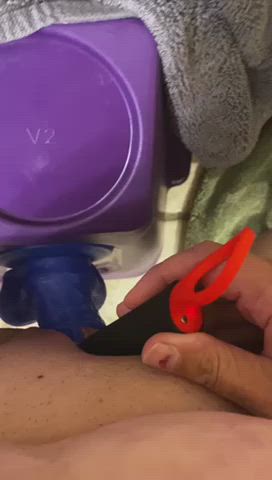 Clit Rubbing Close Up Grinding MILF Masturbating Riding Wet Pussy clip