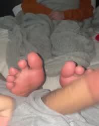 Big Dick Footjob Soles clip