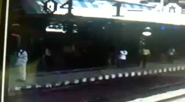 56-Year-Old Man Pushed in Front of Moving Local Train at Mumbai Mulund Station