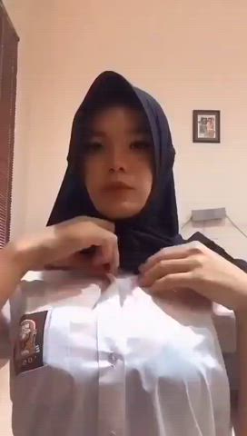 asian hijab indonesian malaysian tiktok wife clip