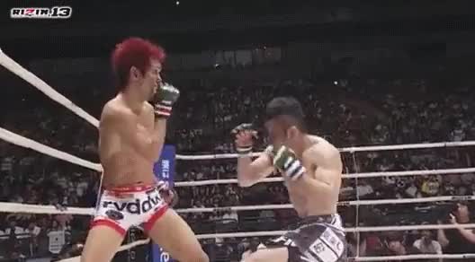 Haruo Ochi knocks out Mitsuhisa Sunabe in devastating fashion (RIZIN 13)