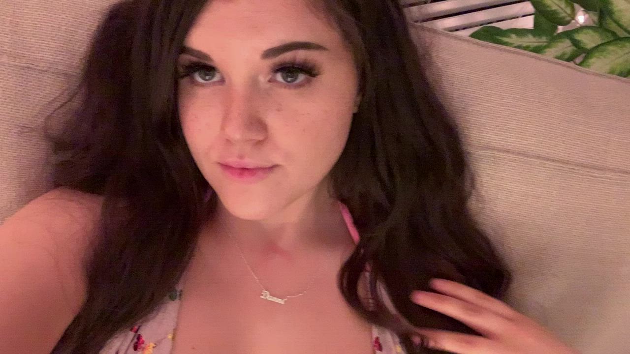 🦋 bouncing titties for your friday :) come play!! 670+ posts!! full length vids