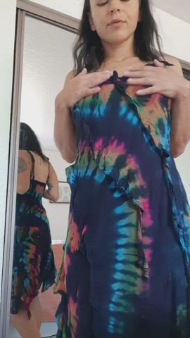 I love how easily this dress slides off [reveal]