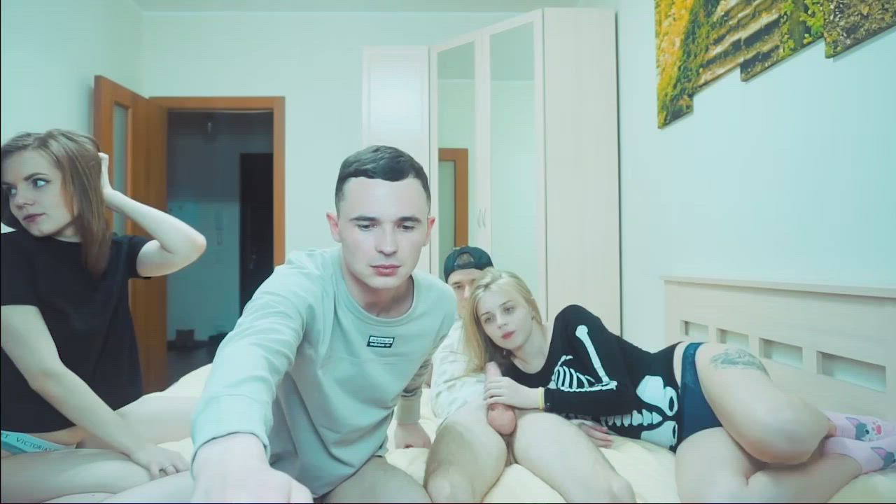 Big Dick Cock Worship Foursome Friends clip