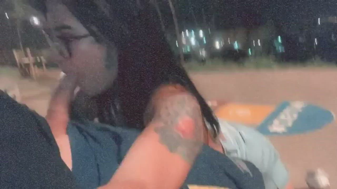 Amateur Deepthroat Outdoor clip