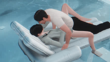 3D Kissing Swimming Pool clip