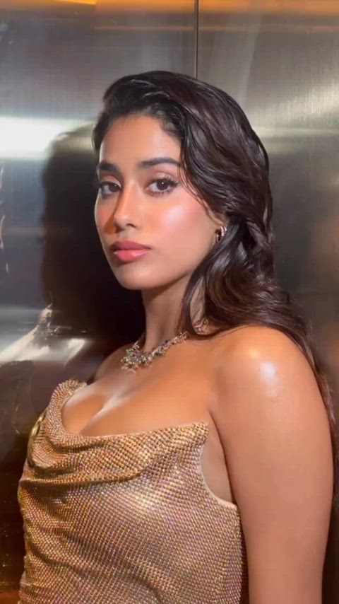 Janhvi Kapoor 