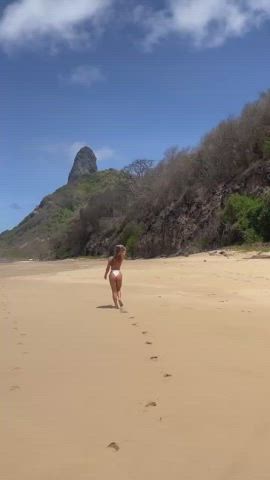 beach blonde body boobs brazilian bubble butt celebrity goddess onlyfans tease clip