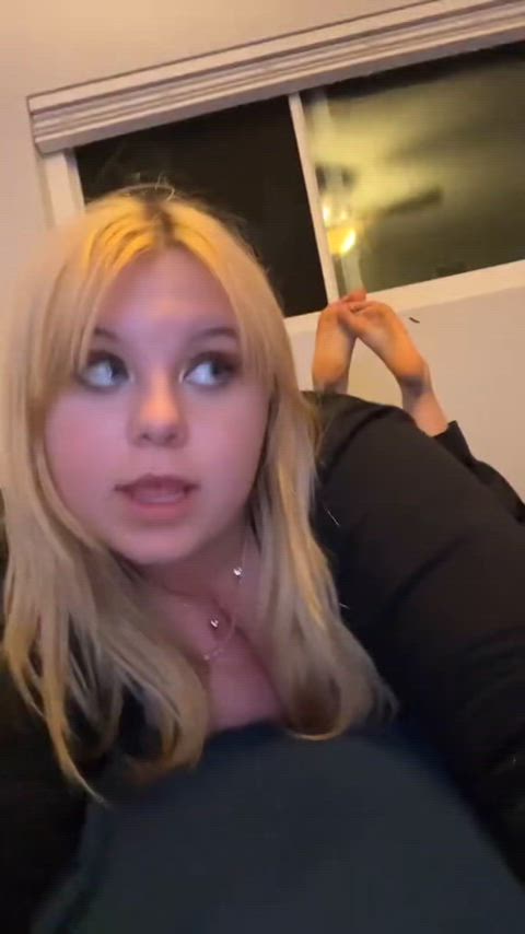 19 years old babe blonde doggystyle horny sex tape slut thot tiktok white girl clip