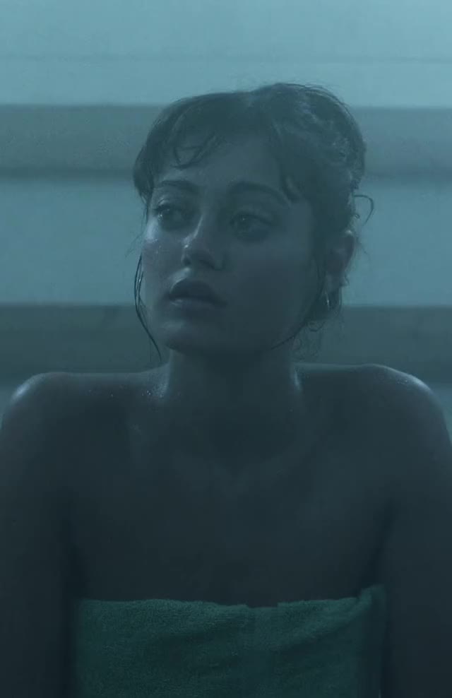 Ella Purnell in Sweetbitter (TV Series 2018– ) [S02E01] - Cropped Colors