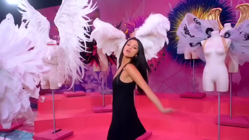 selena gomez sexy sexy voice clip