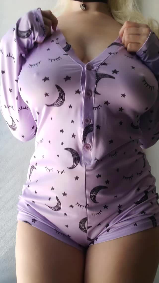 Does this pajama make my boobs look big? [oc]