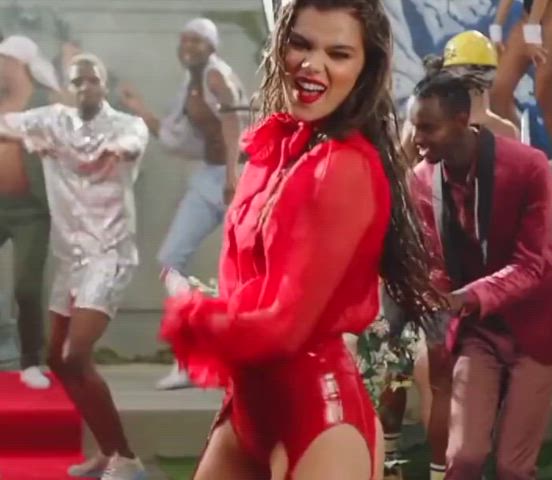 ass big ass celebrity hailee steinfeld clip