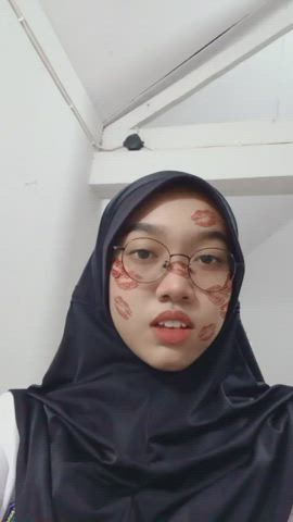 hijab indonesian teen clip