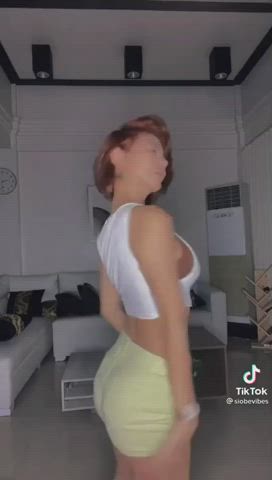 ass big ass bouncing filipina grinding jiggling pinay shaking twerking clip