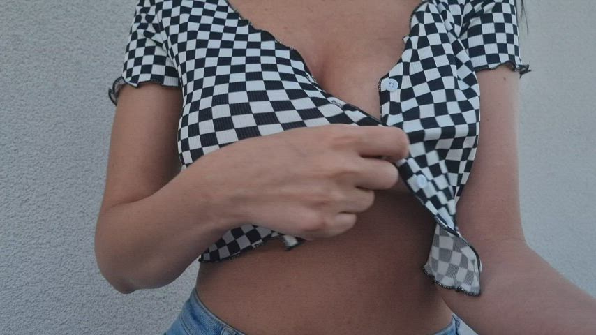 boobs flashing perky teen tits titty drop clip