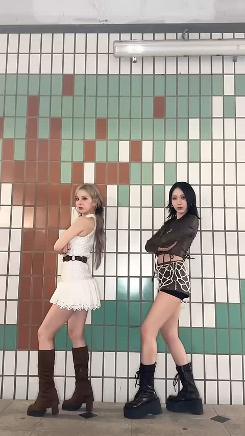 ass blonde brunette dance hips tease kpop clip