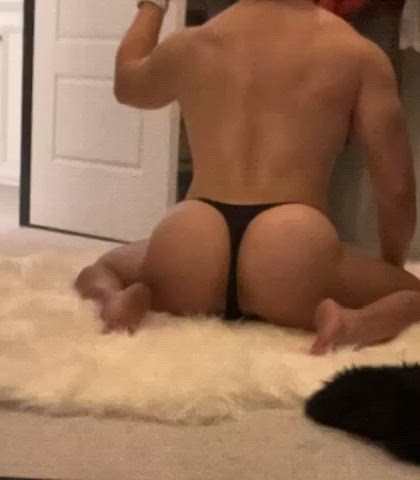 Bubble Butt Gay Thong clip