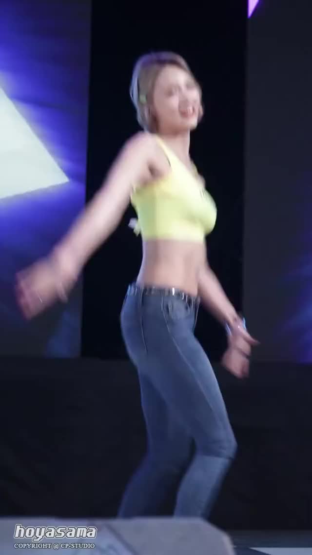 Dancing clip