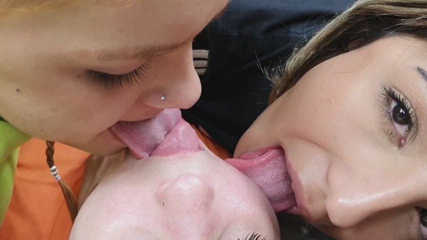 French Kissing Lesbians Threesome Tongue Fetish
