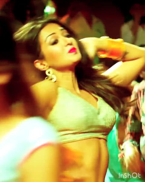 belly button celebrity cleavage dancing indian seduction thighs clip