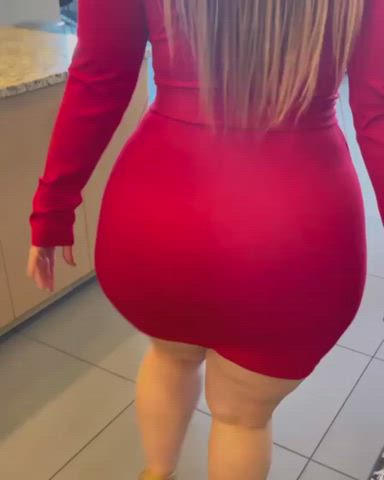 The dress is struggling to contain Autumn's Perfect Ass 🍑