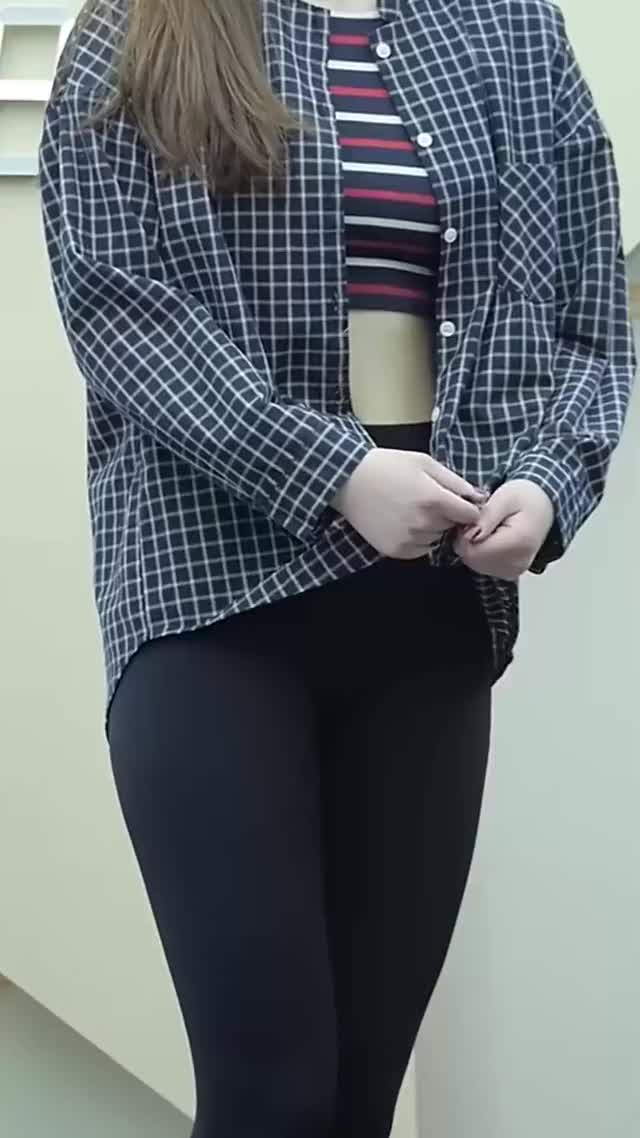 60 [DIA (160924)] (Eunjin) Showing Off Her Body Zoomed