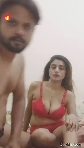 [Must Watch] Exclusive Pakistani Sexy Figure Girlfriend Body Massaged, Pu$$Y Licking