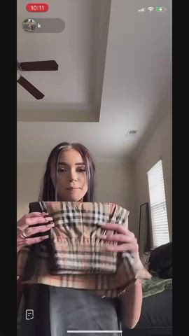 accidental big tits nipple nipples nipslip tiktok tits clip