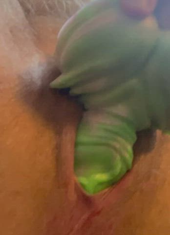 dildo fantasy hairy pussy stretching clip