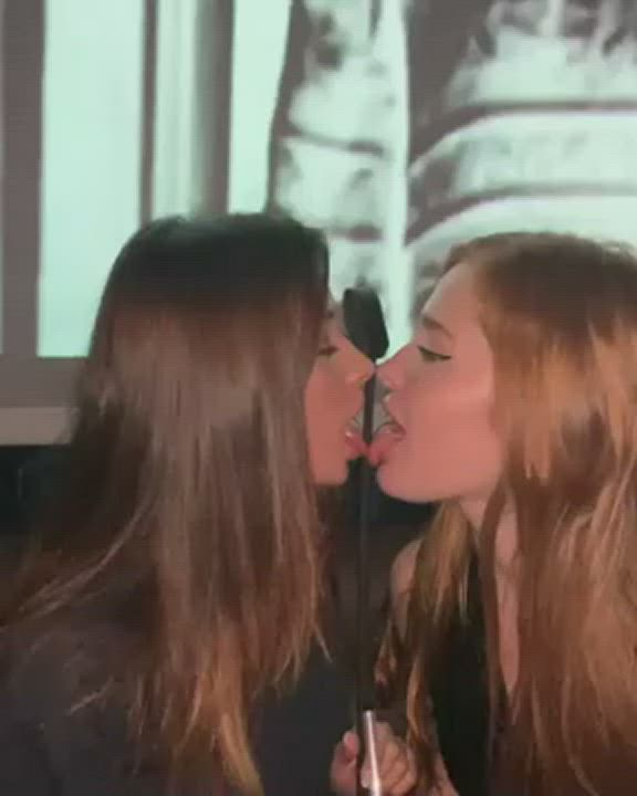 French Kissing Jia Lissa vs Liya Silver