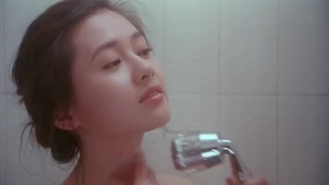 Loletta Lee in Mat to sing suk si AKA Crazy Love (1993) - Scene 1