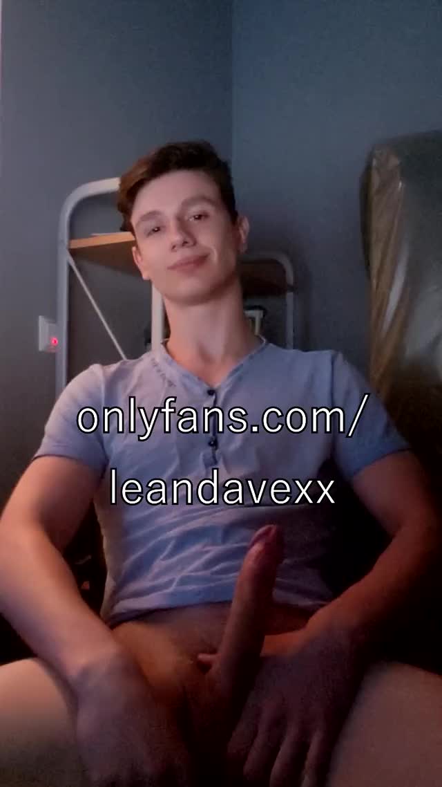 Do You Mind Giving Me A Hand? Porn GIF by leandavexx | RedGIFs