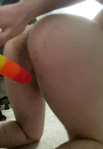 Click the Redgifs link for some delectable wet boy pussy sounds