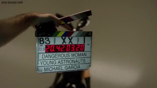 Ariana Grande - Dangerous Woman A Capella (behind the scenes)