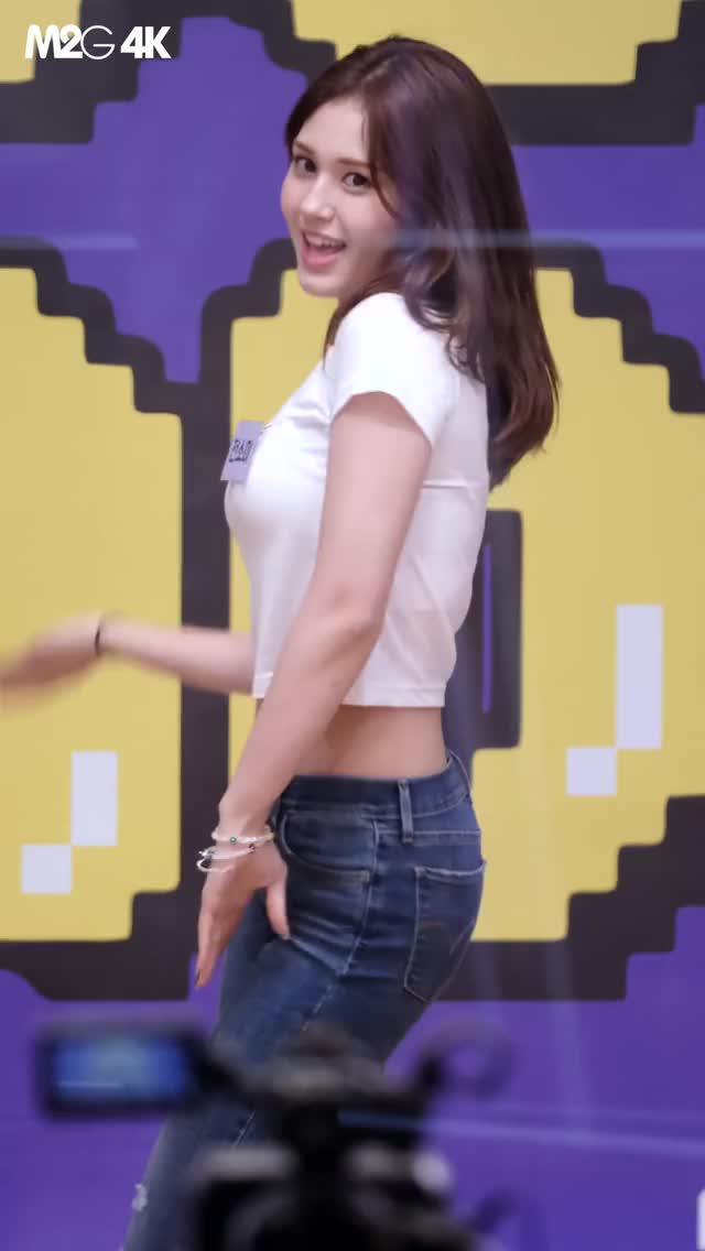 Somi 190617 1