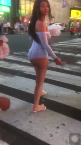 Big Ass Candid Latina Voyeur clip