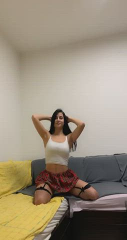I hope that the 5 guys who see this like my petite body ๐