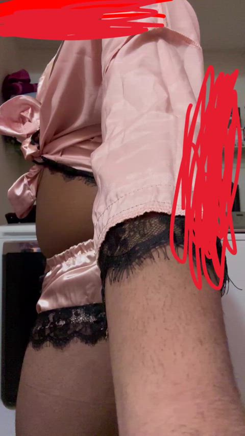 Who likes this sissy ass