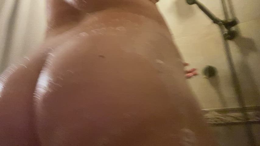 [OC] Pussy clean and ready for his BBC all night long 😏