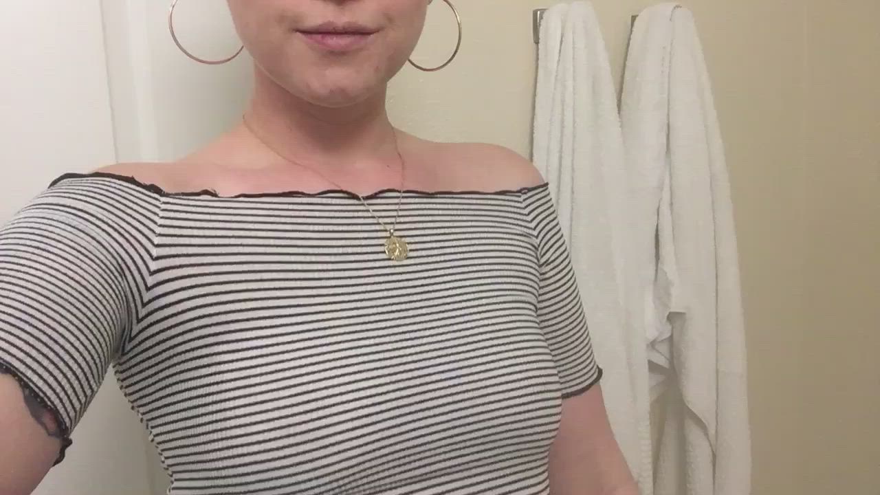 Boobs Bouncing Tits NSFW clip