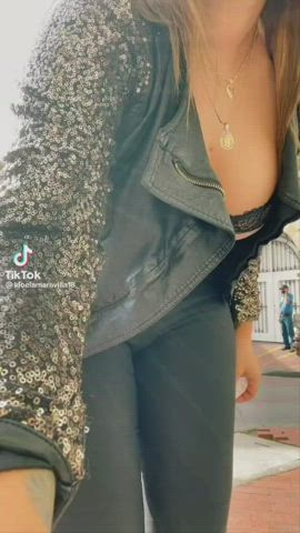 Colombian Latina Softcore TikTok Twerking clip