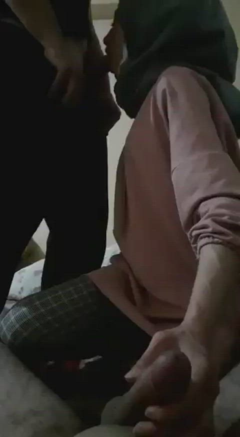 blowjob hijab homemade threesome clip